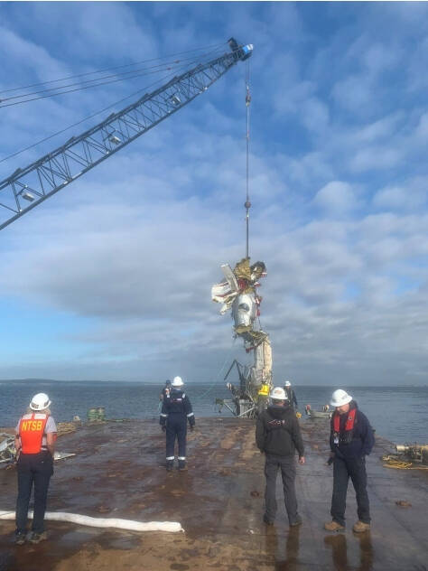 Crews pulled the wreckage of the plane crash from the seafloor five days after the accident on Sept. 9, 2022. (Courtesy of National Transportation Safety Board documents.)