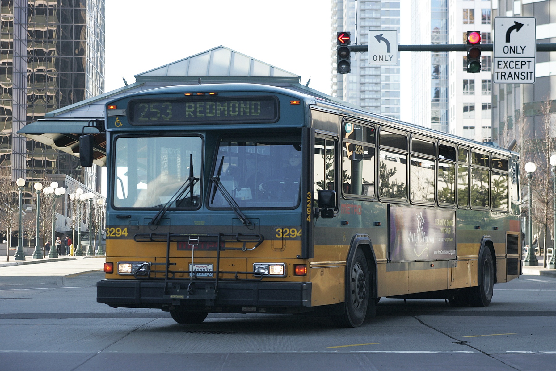 Ride the bus to this weekend’s football games